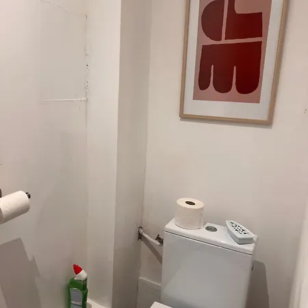 Apartment 2- Le Chene Bleu *