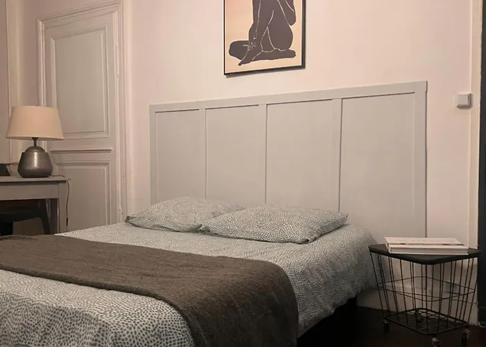 2- Le Chene Bleu Apartment *