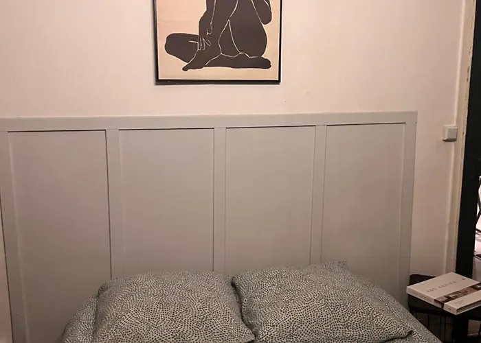 2- Le Chene Bleu Poitiers